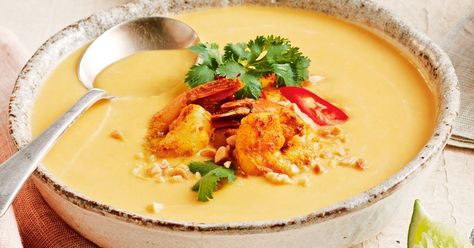 For the perfect finish, top Curtis Stone's fragrant Thai-inspired pumpkin soup with spiced prawns, fresh coriander and crunchy peanuts. Pumkin Soup, Thai Pumpkin Soup, Lemongrass Paste, Fish Meals, Grilled Prawns, Curtis Stone, Prawn Recipes, Recipes Soup, Inflammatory Diet