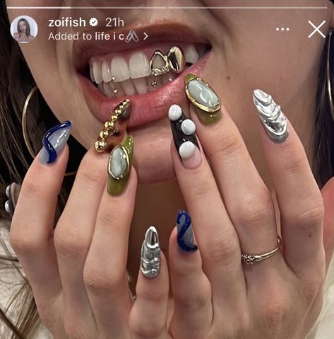 Architect Nails, New York Girl Aesthetic, Colorful Maximalism, Indie Nails, Manicure Nail Designs, Work Nails, Exotic Nails, Fabulous Nails, Fire Nails