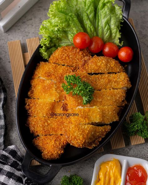 Cute Chicken Aesthetic, Resep Chicken Katsu, Chicken Animation, Snack Aesthetic, Chicken Quotes, Cute Chicken Coops, Chicken Katsu, Baby Chicken, Cute Chicken