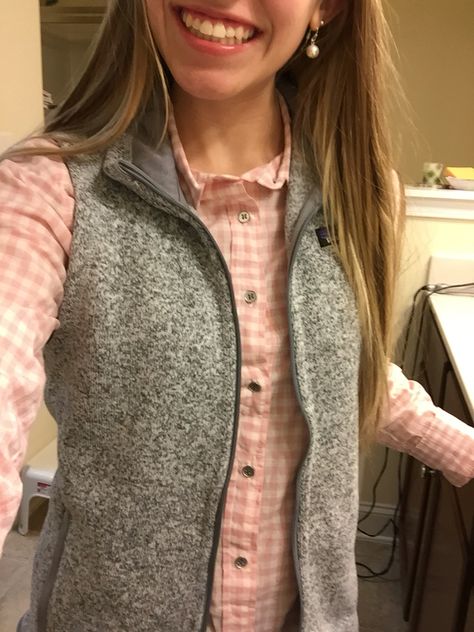 Grey Better Sweater Patagonia vest with J.Crew shirt Patagonia Better Sweater Vest Outfit, Patagonia Vest Outfit, Cute Church Outfits, Patagonia Better Sweater Vest, One Direction Shirts, Sweater Vest Outfit, Patagonia Outfit, Patagonia Vest, Fall Closet