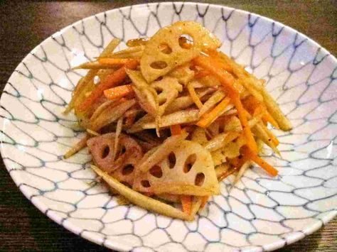 Recipes for Tom: Gobo, ninjin, renkon no kinpira / kinpira saute with gobo burdock root, carrot and lotus root Lotus Root, Burdock Root, Asian Cooking, Sashimi, Korean Food, Chinese Food, Japanese Food, Sake, Waffles