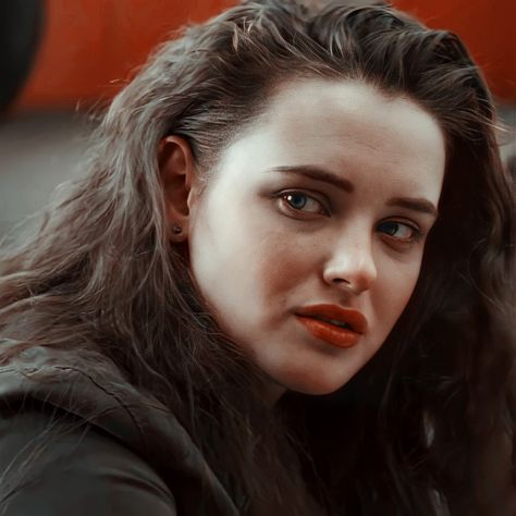 Hannah Baker icons, Hannah, 13 reasons why, 13 reasons why icons Hannah 13 Reasons Why, Zach Sobiech, Black Nike Socks, 13 Reasons Why Netflix, Hannah Baker, Katherine Langford, 13 Reasons Why, Katie Mcgrath, Nike Socks