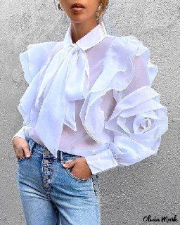 Applique Blouse, Tie Neck Shirt, Silhouette Shirt, Chic And Elegant, Chic Type, Estilo Chic, Elegant Blouses, Tie Neck Blouse, Round Neck Dresses