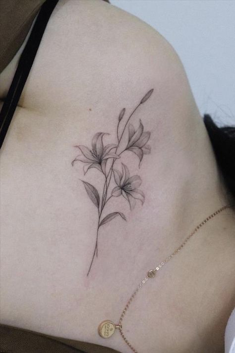 Amaryllis Tattoo, Tiger Lily Tattoos, Lillies Tattoo, Lily Tattoo Design, Lily Flower Tattoos, Tattoos To Cover Scars, Lavender Tattoo, Cross Tattoos For Women, Beautiful Flower Tattoos