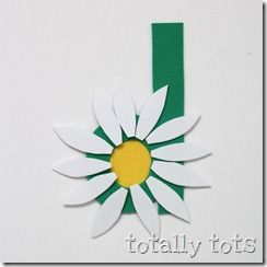 d for daisy craft Letter D Crafts, Preschool Letter Crafts, Abc Crafts, Alphabet Letter Crafts, Abc Art, Preschool Projects, Alphabet Crafts, Preschool Letters, Letter Activities