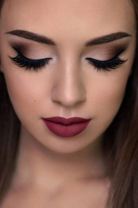 Bridal Makeup For Brown Eyes, Trucco Smokey Eye, Make Up Designs, Wedding Makeup For Brown Eyes, Prom Makeup Looks, Lip Color Makeup, Red Lip Makeup, Make Up Videos, Makijaż Smokey Eye