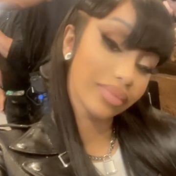 Cardi B Mullet, Uneven Bangs, Cardi B Hairstyles, Birthday Style, Asymmetrical Bangs, Latest Hair, Edgy Hair, Side Bangs, Latest Hairstyles