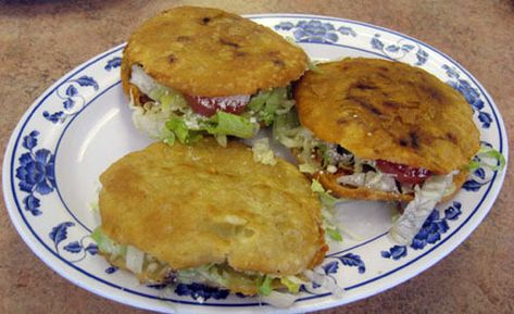 Finally, I found a good gorditas recipe to share with you! It's live on the authentic Mexican recipes blog. Go check it out, let me know what you think, and enjoy! Gorditas Recipe Mexican, Gorditas Recipe, Real Mexican Food, Authentic Mexican Recipes, Mexican Cooking, Hispanic Food, Authentic Mexican, Latin Food, Mexican Food Recipes Authentic