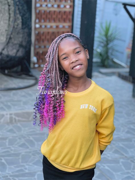 Pink Braids For Kids, Pink And Purple Braids, Purple Knotless Braids, Purple Knotless, Colourful Braids, Mama Hair, Toddler Braids, Hairstyles Girl, Purple Braids