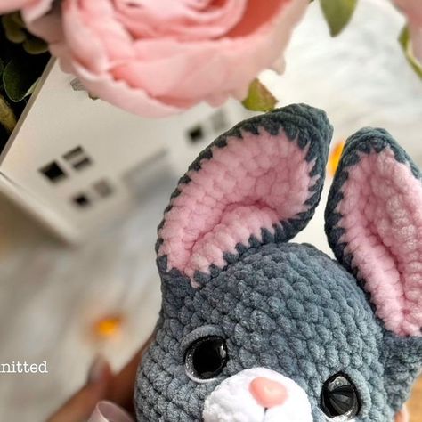 Knitted Food, Rabbit Crochet Pattern, Butterfly Line Art, Rabbit Crochet, Handmade Soft Toys, Plushie Patterns, Crochet Pattern Amigurumi, Doll Clothes Patterns, Crochet Patterns Amigurumi