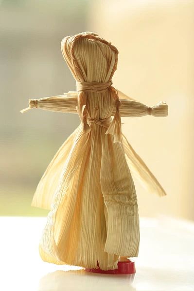 Corn Dollies, Lammas Lughnasadh, Corn Husk Crafts, Corn Dolly, How To Make Corn, Growing Corn, Corn Husks, Corn Husk Dolls, University Of Reading