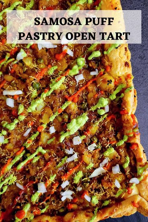 Samosa Chaat, Samosa Recipe, Indian Appetizers, Puff Pastry Tart, Food Trip, Easy Party Food, Savory Tart, Pastry Tart, Paneer Recipes