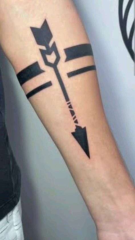 Arrow Tattoo Men, Simple Arrow Tattoo, Arrow Forearm Tattoo, Arrow Tattoo Design, Small Shoulder Tattoos, Word Tattoo, Band Tattoo Designs, Feather Tattoo Design, Wrist Tattoos For Guys