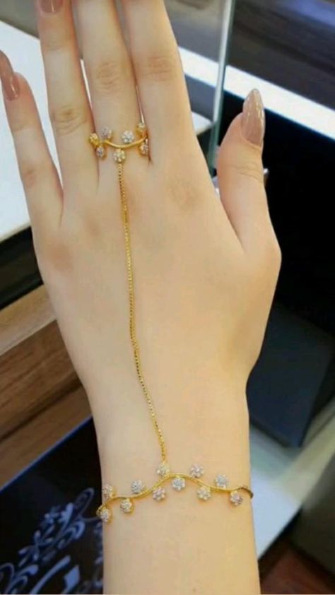 Hand Bracelet With Ring, Fairytale Engagement Rings, Rings Pretty, Leather Beads, Silver Bridal Jewellery, Gold Bracelet Simple, Pretty Engagement Rings, Future Engagement Rings, Fancy Earrings