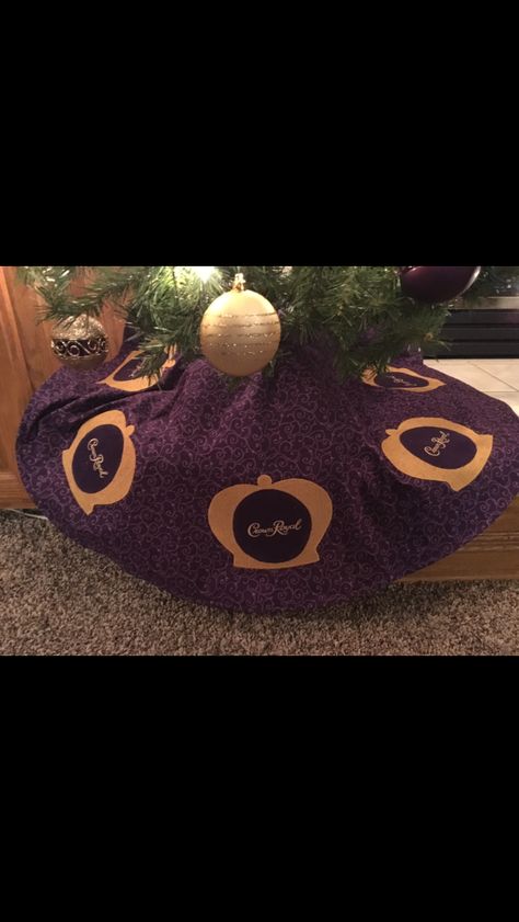 Crown Royal Christmas Tree skirt Crown Royal Christmas Ornaments, Royal Christmas Tree, Crown Royal Crafts, Crown Royal Bags, Xmas Tree Skirts, Royal Christmas, Hollywood Walk Of Fame Star, Crown Royal, Tree Skirt