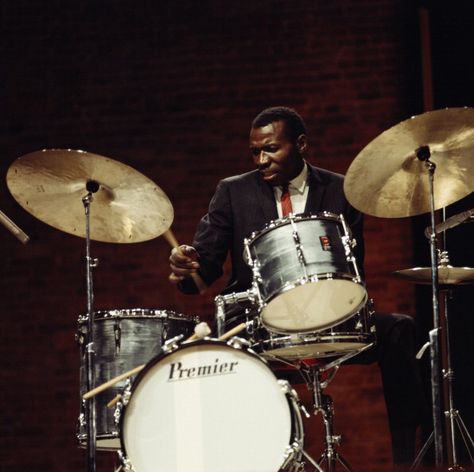 . Elvin Jones, Jazz Portraits, Jazz Drums, Jazz Drummer, Watermelon Man, Jazz Cat, Jazz Players, Musician Photography, Dj Art