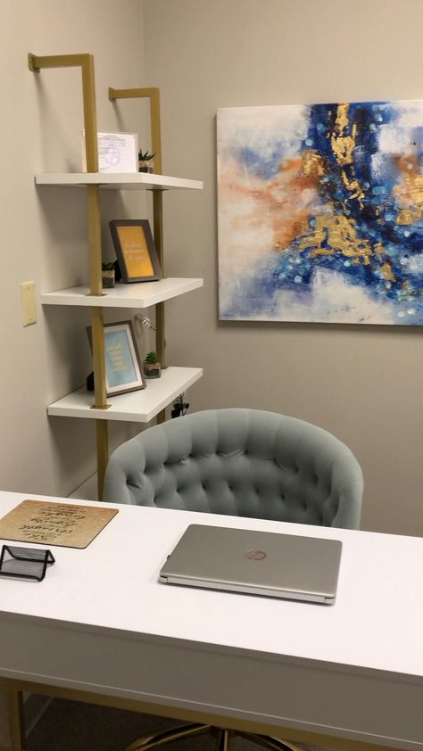 Psychology Counseling Design, Home Office Entrance, Small Psychotherapist Office, Office Suite Decor, Psychology Room Decor, Clinical Psychologist Office Design, Counseling Office Space Design, Hypnotherapist Office, Counselling Office Design