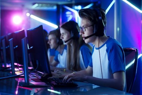 Getting paid to play online games competitively is probably among every PC gamer’s deepest dreams. But how exactly does that happen? Is it really that fun to play videogames as a job? Let’s see below. The electronic sports industry has grown tremendously over the years, raising over $1.1 billion in 2019 alone. Recent estimates show… The post How is it like to be a professional esports player? appeared first on Life With Heidi. Fitness Center Design, Gaming Lounge, Game Based Learning, Online Study, Play Game Online, Video Gaming, Video Games Pc, Student Success, Team Leader