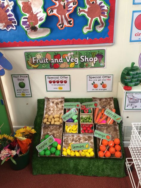 Shop Corner Preschool, Fruit And Veg Shop Role Play Eyfs, Farm Shop Role Play Eyfs, Olivers Vegetables, Kids Grocery Store, Ell Activities, Creative Curriculum Preschool, Fruit And Veg Shop, Farm Theme Preschool