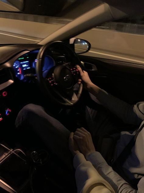 Boy Driving Aesthetic, Military Couples Photos, Couple With Baby, Car Night, Whats Wallpaper, Late Night Drives, Secret Relationship, Night Couple, Profile Pictures Instagram