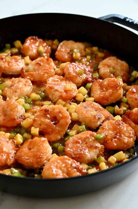 Steamed Shrimp Recipe, Pan Fried Shrimp, Stir Fry Shrimp Recipes, Pineapple Shrimp, Easy Stir Fry Recipes, Steamed Shrimp, Shrimp Stir Fry, Easy Stir Fry, Sweet And Spicy Sauce