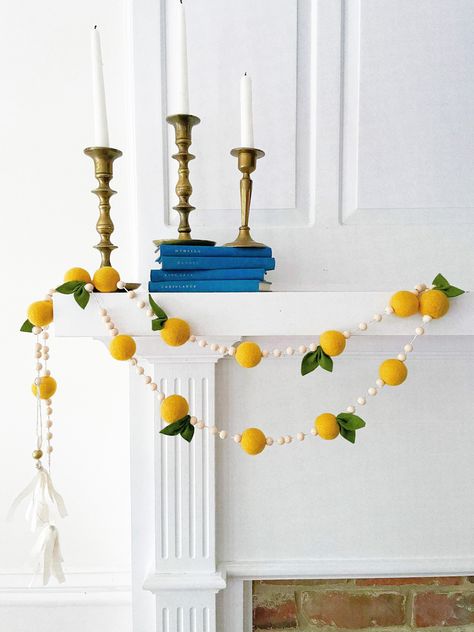 Lemon Themed Christmas Tree, Lemon Theme Decor, Lemon Room Decor, Lemon Garland Decor, Citrus Nursery Theme, Lemon Nursery Theme, Lemon Party Theme Decorations, Lemon Themed Baby Shower Ideas, Lemon Party Theme