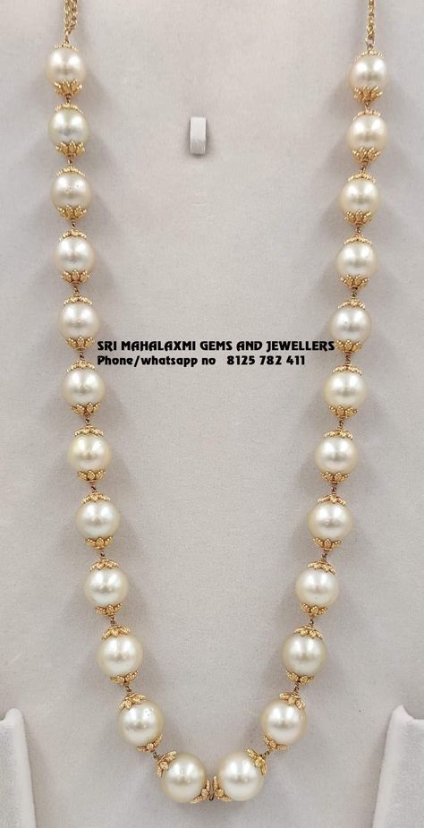 Gold Moti Mala Designs, Pearl Mala Designs, Guttapusalu Haram, Mala Designs, Moti Mala, Beaded Wedding Jewelry, Pearl Earrings Designs, Pearl Mala, Kundan Jewellery Set