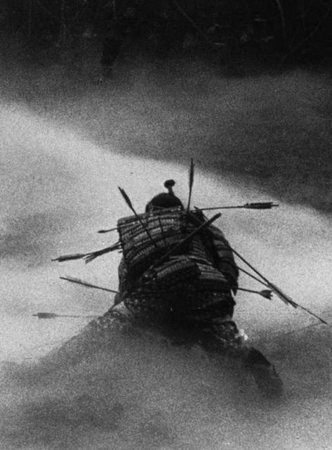 Throne of Blood (1957). Samurai Movie, Throne Of Blood, Way Of The Samurai, Seven Samurai, Ronin Samurai, Toshiro Mifune, Akira Kurosawa, Arte Peculiar, Septième Art