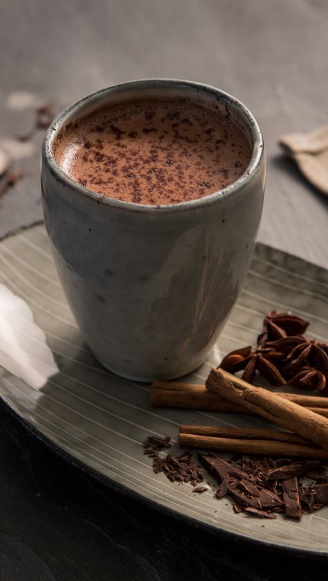 Hot chocolate by Jennifer Earle, perfect to warm up with after the bonfire Bonfire Treats, Hot Chocolate Aesthetic, Champurrado Recipe, Espresso Art, Hot Cacao, Cinnamon Hot Chocolate, Hot Choco, Low Carb Drinks, Peppermint Hot Chocolate