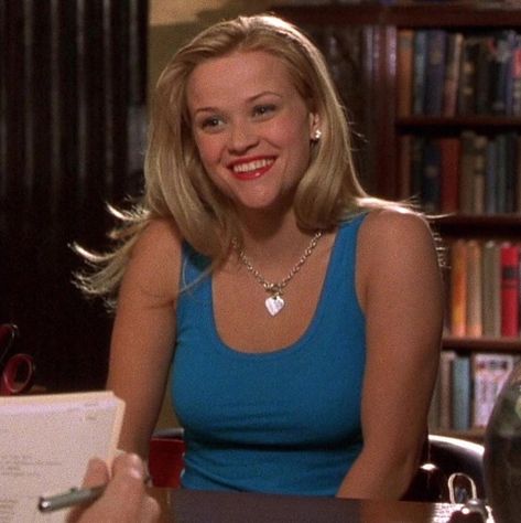 Legally Blonde Tiffany Necklace, Elle Woods Tiffany Necklace, Elle Woods Necklace, Iconic Blondes, Reese Witherspoon Movies, Legally Blonde Movie, Work It Girl, Blonde Movie, Reese Whiterspoon