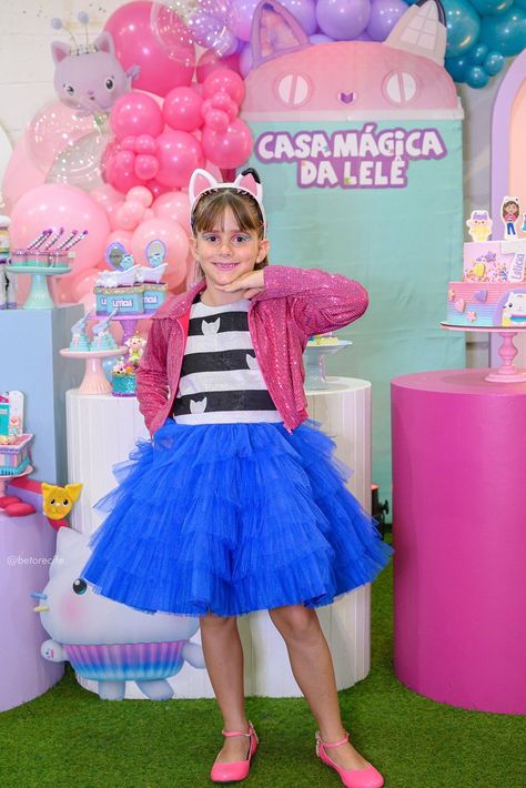 Gabbys Dollhouse Birthday Outfit, Gabi Dollhouse Party, Gabby Dollhouse Costume, Gaby Dollhouse Party Ideas, Gabbys Dollhouse Cake, Toddler Tea Party Birthday, Gabbys Dollhouse Birthday Party, Gabby Birthday, Toddler Tea Party