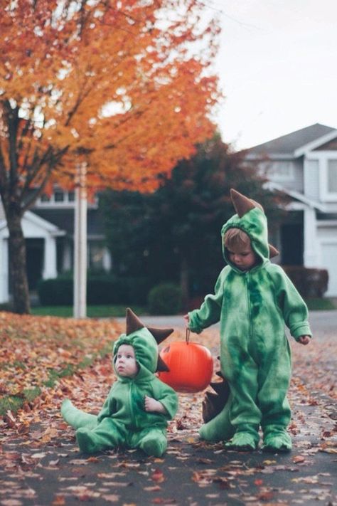 30+ Dinosaur Halloween Costumes That'll Have Kids Roaring With Delight! | Austlen Baby Co. Dinosaur Costumes, Sibling Halloween Costumes, Dinosaur Halloween Costume, Toddler Dress Up, Cookie Costume, Dino Costume, Glow Halloween, Dinosaur Halloween, Toddler Jumpsuit