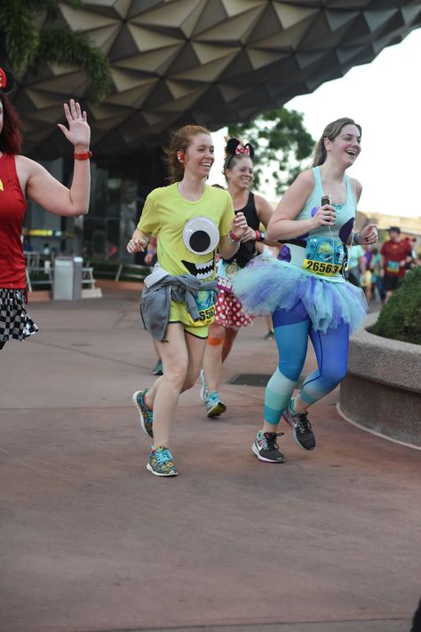 Disney princess 10k - Mike and sully - running costume Mike And Sully, Running Costumes, Disney Moana, Run Disney, Moana, Disney Princess, Running, Disney