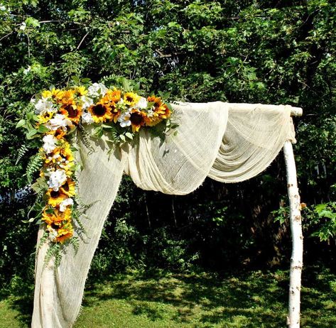 Sunflower Wedding Decorations, Rustic Sunflower Wedding, Taylor Wedding, Wedding Swag, Sunflower Party, Wedding Arbor, Aisle Runners, Sunflower Themed Wedding, Wedding Wonderland