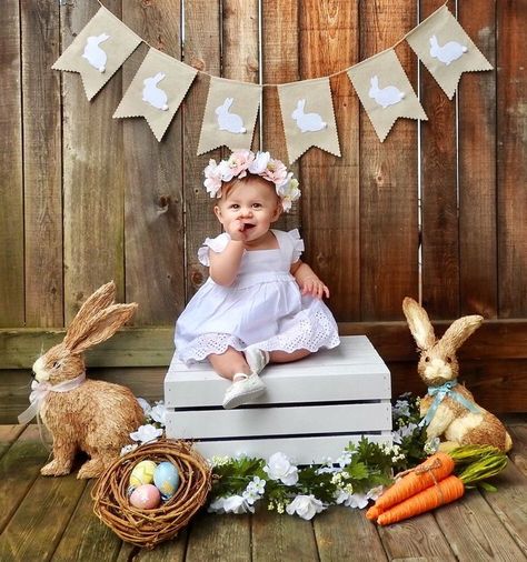 Easter Mini Session Diy Easter Photoshoot, Baby Easter Pictures, Easter Baby Photos, Easter Mini Session, Easter Photoshoot, Easter Photography, Backdrops Kids, Photoshoot Backdrops, Decor Studio