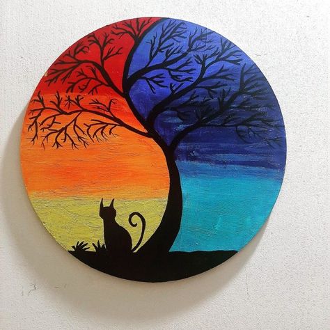 Circle Drawing Painting, Circle Painting Ideas Easy Flowers, Circular Acrylic Painting, Small Round Painting Ideas, Circle Mdf Board Painting Ideas, Acrylic Painting On Mdf Board, Circle Board Painting, Circular Canvas Painting Ideas, Easy Painting Ideas On Circle Canvas