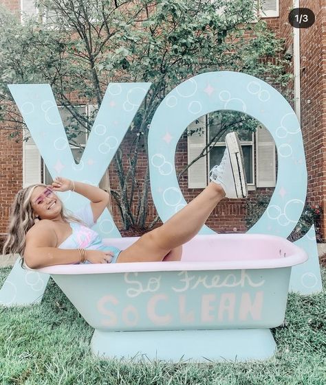 So Fresh So Clean Bid Day Theme, Bubble Bid Day, So Fresh So Clean Bid Day, 2023 Themes, Preppy Sorority, Sorority Themes, Recruitment Themes, Recruitment Ideas, So Fresh So Clean