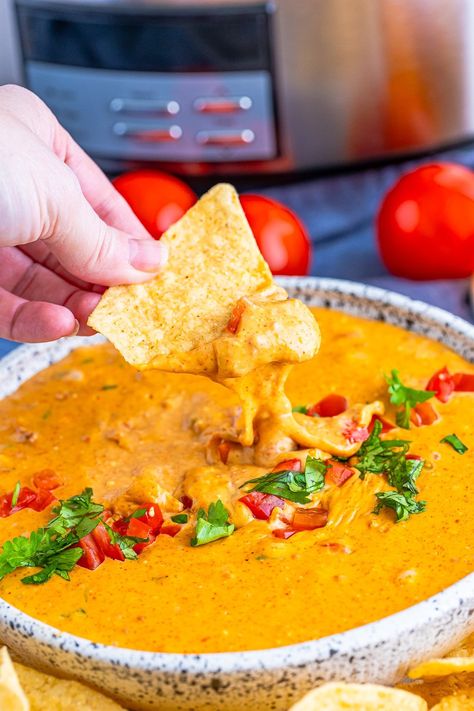 Best Sweet And Sour Sauce Recipe, Queso Dip With Chorizo, Crock Pot Queso Dip, Best Sweet And Sour Sauce, Dip With Chorizo, Slow Cooker Queso Dip, Homemade Queso Recipe, Stuffed Celery Sticks, Slow Cooker Queso