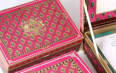 Luxury Wedding Invitations Box, Mithai Boxes, Wedding Gift Art, Sweet Box Design, Gold Leaf Design, Box Invitations, Luxury Birthday, Indian Wedding Cards, Box Packaging Design