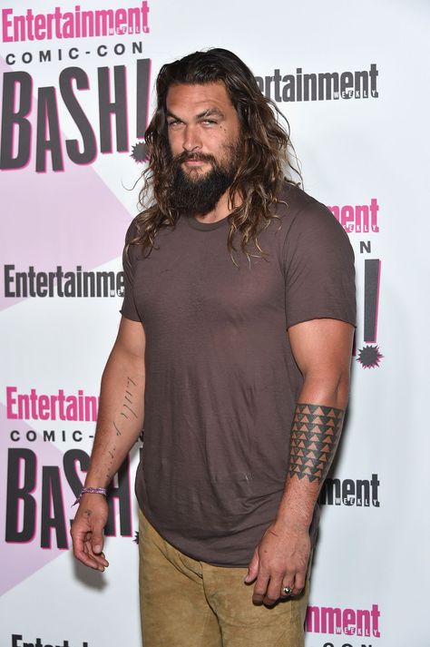 Aquaman Tattoo Design, Jason Momoa Tattoo, Aquaman Tattoo, Arm Tattoos With Meaning, Dio Greco, Black Band Tattoo, Thigh Band Tattoo, Aqua Man, Band Tattoos For Men