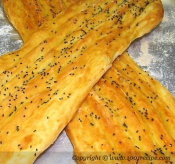 Barbari is my favorite Persian bread, but I like it sans poppy seeds.  This is delicious with yogurt or feta or butter or basically anything...and is really good as a pizza crust, too.  Also this is a good recipe! Noon Barbari, Sangak Bread, Feta Butter, Nadiya Hussain Bread Recipes, Kumara Bread, Bara Brith Recipe, Iranian Bread, Persian Flatbread, Bisibelebath Recipe Hebbars Kitchen