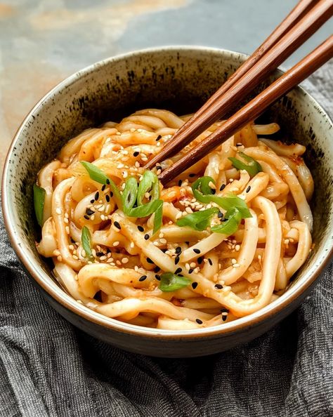 Garlic Udon Noodles, Udon Noodle Recipe, Udon Noodles Recipe, Udon Recipe, Udon Noodle, Easy Meal Planning, Noodle Recipe, Easy Meal Plans, Udon Noodles