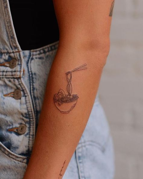 Ramen Tattoo, Tattoos 2024, Vietnam Tattoo, Food Tattoos, Petite Tattoos, Subtle Tattoos, Ink Ideas, Fine Line Tattoos, Tattoo Flash