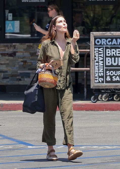 Scout Willis, 2024 Style, Play Dress Up, Fits Inspo, Silver Lake, Celeb Style, Play Dress, Grocery Shop, Virtual Closet