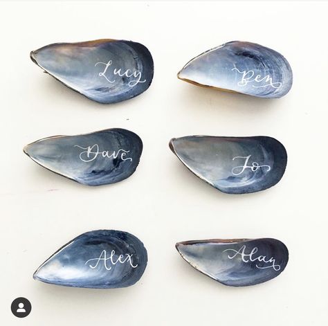 Mussel Shell Place Cards, Destination Wedding Name Place Cards, Coastal Place Cards, Sea Shell Name Cards, Coastal Wedding Place Cards, Shell Place Cards Wedding, Shell Name Cards Wedding, Uk Beach Wedding, Unique Name Place Cards Wedding