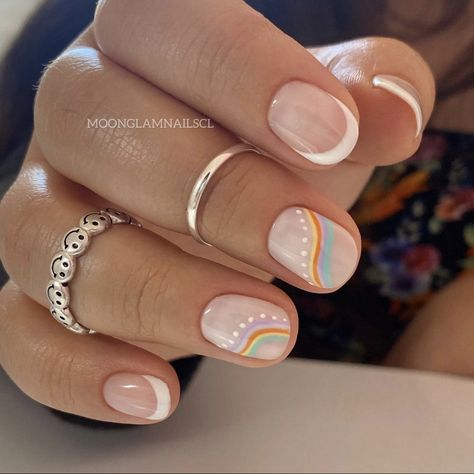 Nails One Finger Different, Dainty Pedicure, Boho Rainbow Nail Art, Summer Nails 2023 Natural Nail, Summer Nail Art Simple, Music Festival Nails Short, Size 12 Summer Outfits Casual, Minimalist Gel Nails Short, Krista Horton Nails