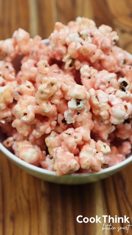 Jello Popcorn, Strawberry Popcorn, Popcorn Recipes Sweet, Gluten Free Popcorn, White Chocolate Popcorn, Strawberry Candy, Candy Popcorn, Flavored Popcorn, Gourmet Popcorn