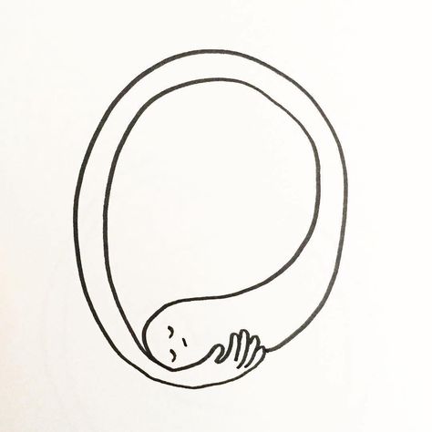 Ouroboros Tattoo, Circle Tattoo, Circle Tattoos, Eye Illustration, Inspiration Tattoos, Weird Tattoos, Bee Tattoo, White Tattoo, Simplistic Tattoos