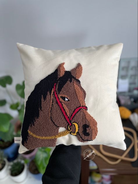 horse throw pillow Tufted Pillows, Horse Throw Pillows, Punch Embroidery, Horse Pillow, Rectangle Pillow, Horse Pattern, Punch Needle Embroidery, Hand Embroidery Design Patterns, Vintage Horse