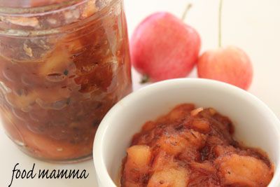 Crab Apple Recipes, Apple Chutney Recipe, Best Apple Recipes, Crab Apples, Vegan Crab, To My Aunt, Ginger Chutney, Apple Chutney, Condiment Recipes